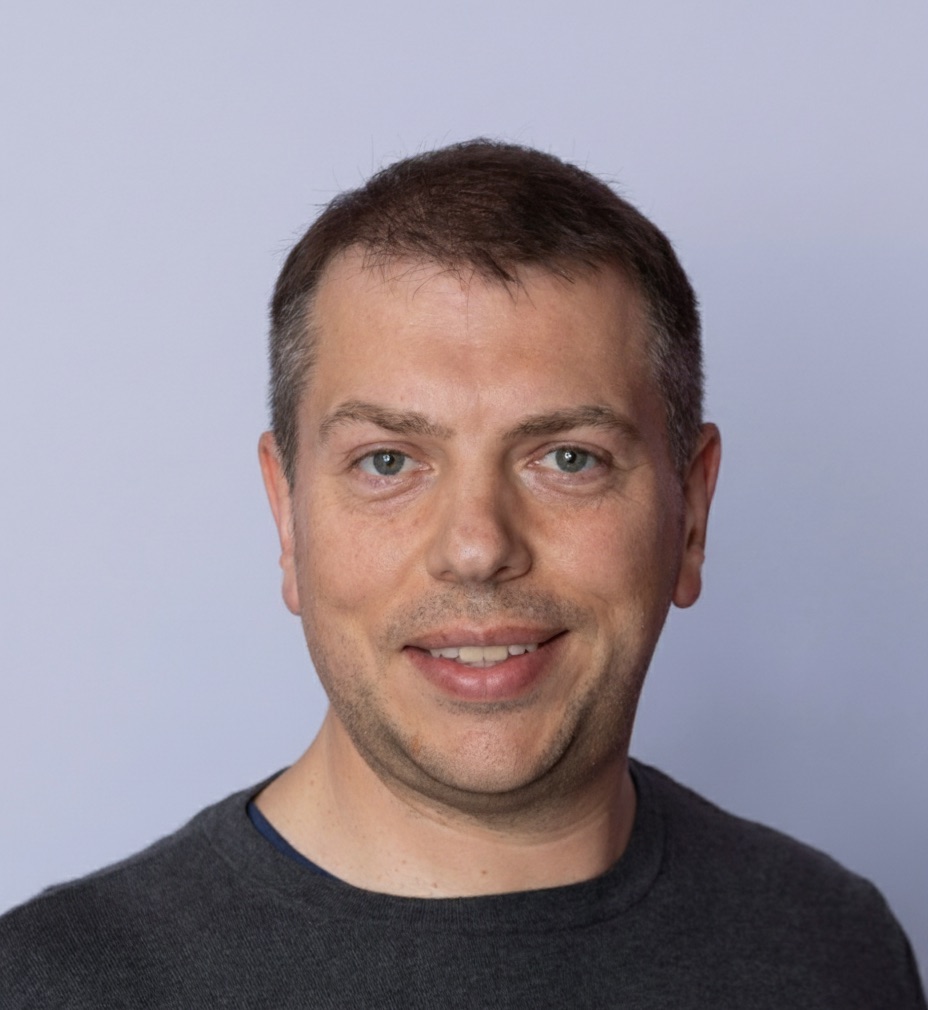 Henry Huysamen headshot